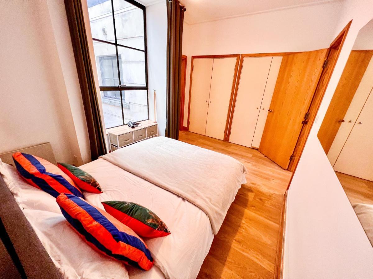 Superior Entire Apartment Between St Pauls Cathedral And Covent Garden Londra Exterior foto