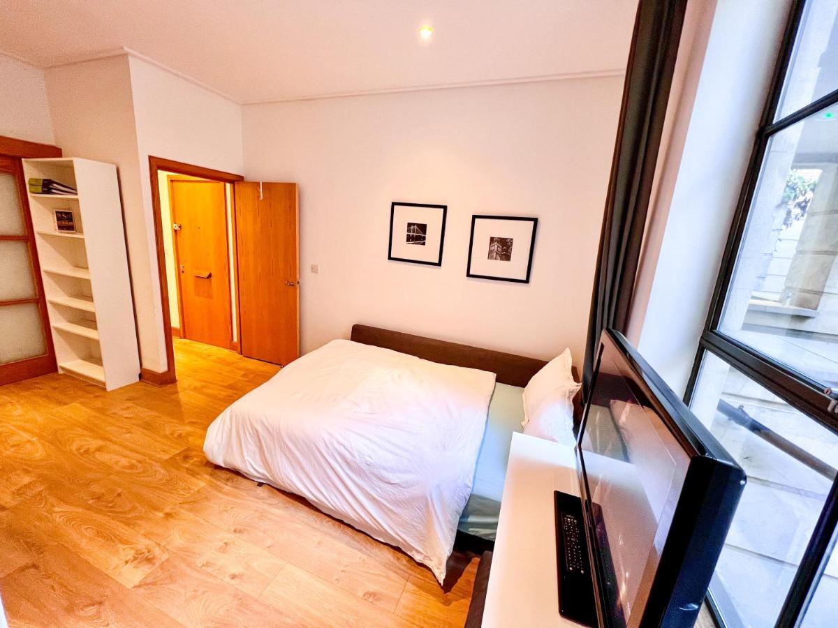 Superior Entire Apartment Between St Pauls Cathedral And Covent Garden Londra Exterior foto