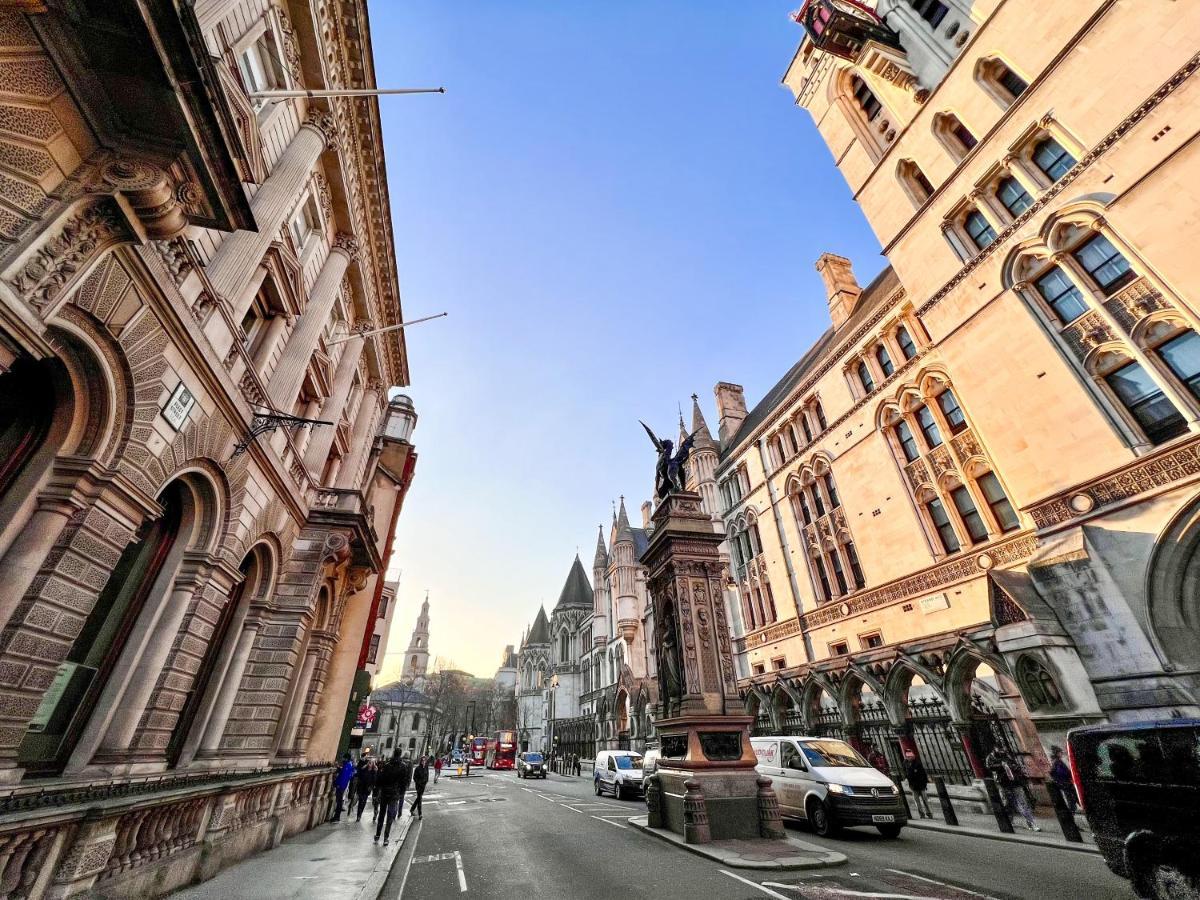 Superior Entire Apartment Between St Pauls Cathedral And Covent Garden Londra Exterior foto
