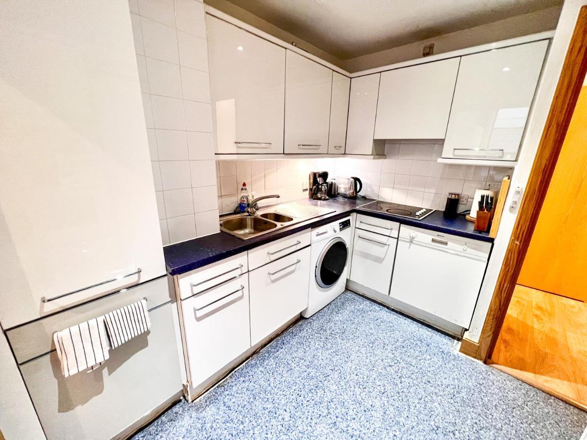 Superior Entire Apartment Between St Pauls Cathedral And Covent Garden Londra Exterior foto