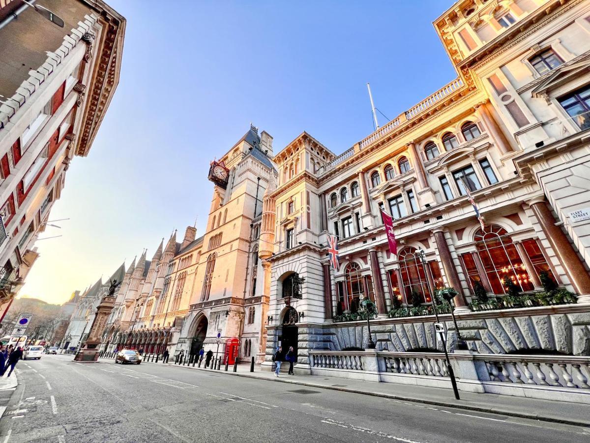 Superior Entire Apartment Between St Pauls Cathedral And Covent Garden Londra Exterior foto