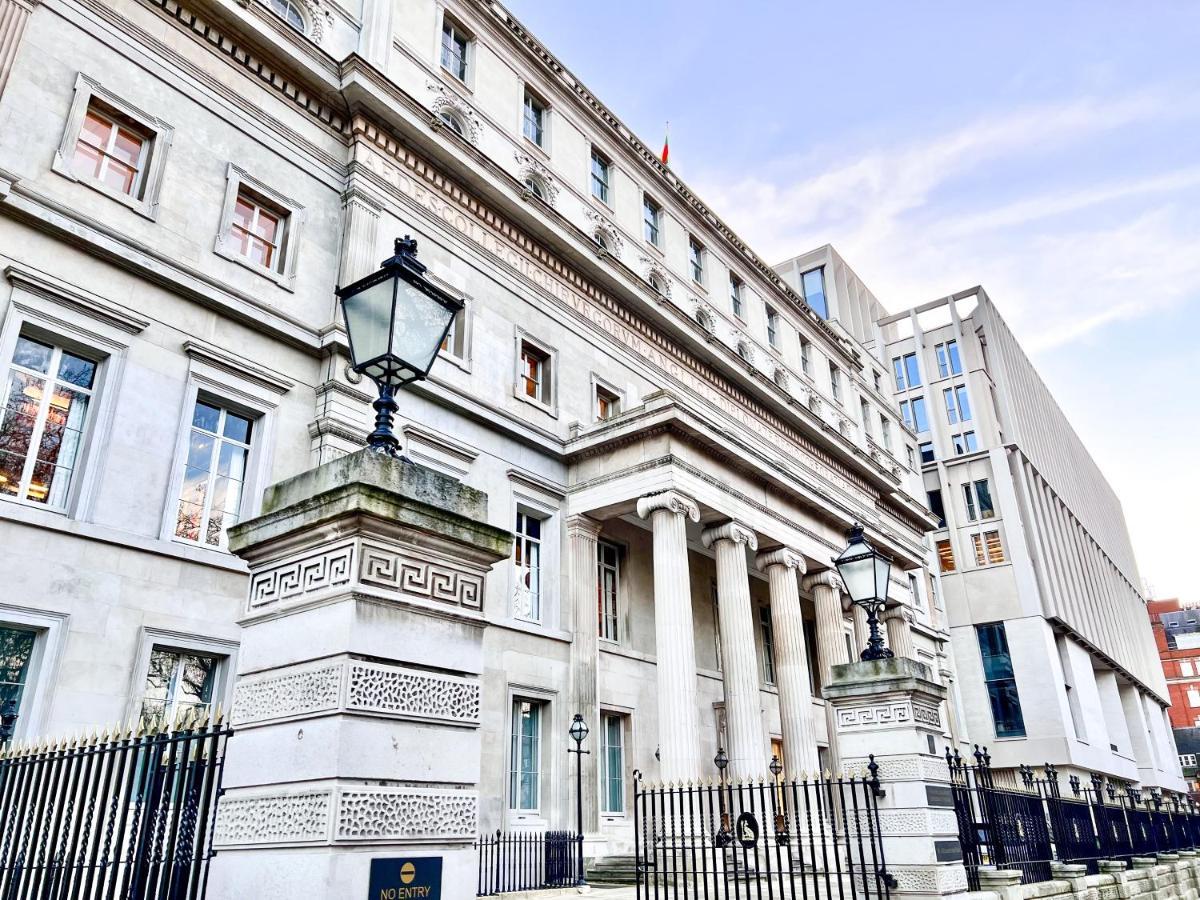 Superior Entire Apartment Between St Pauls Cathedral And Covent Garden Londra Exterior foto