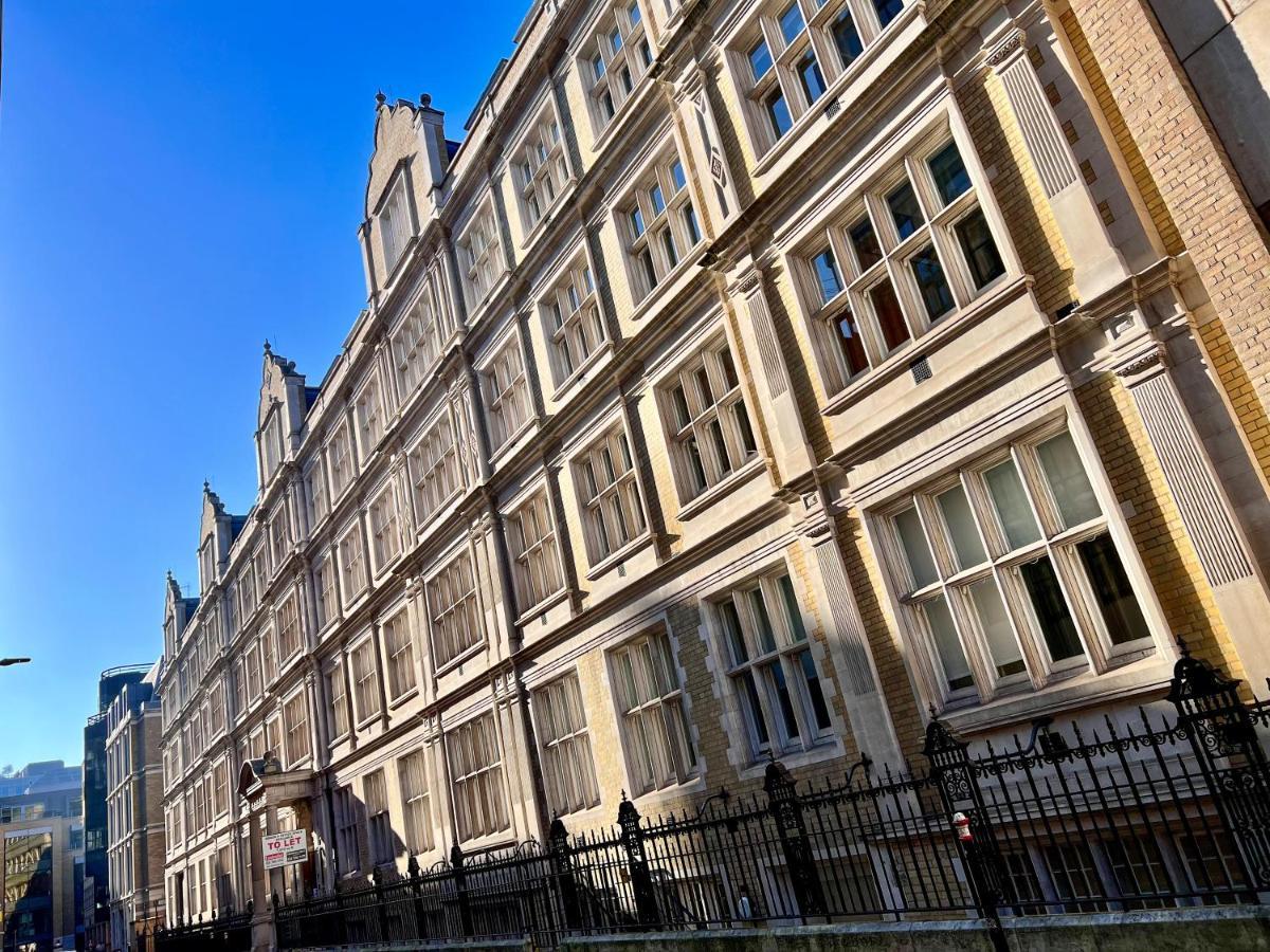 Superior Entire Apartment Between St Pauls Cathedral And Covent Garden Londra Exterior foto